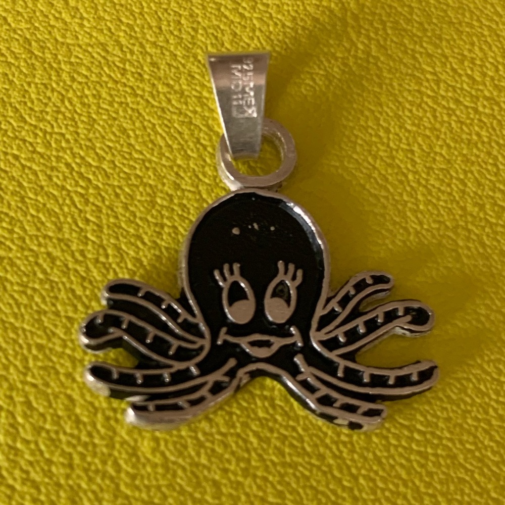 *925 Silver Jewelry Pendant Necklace*